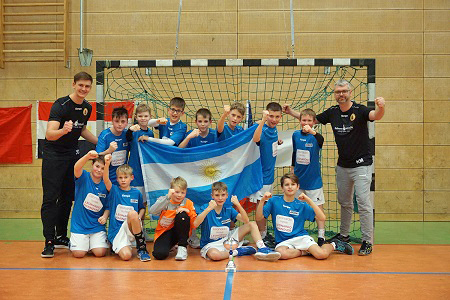 VfL Horneburg gewinnt President‘s Cup bei der Handball Mini WM