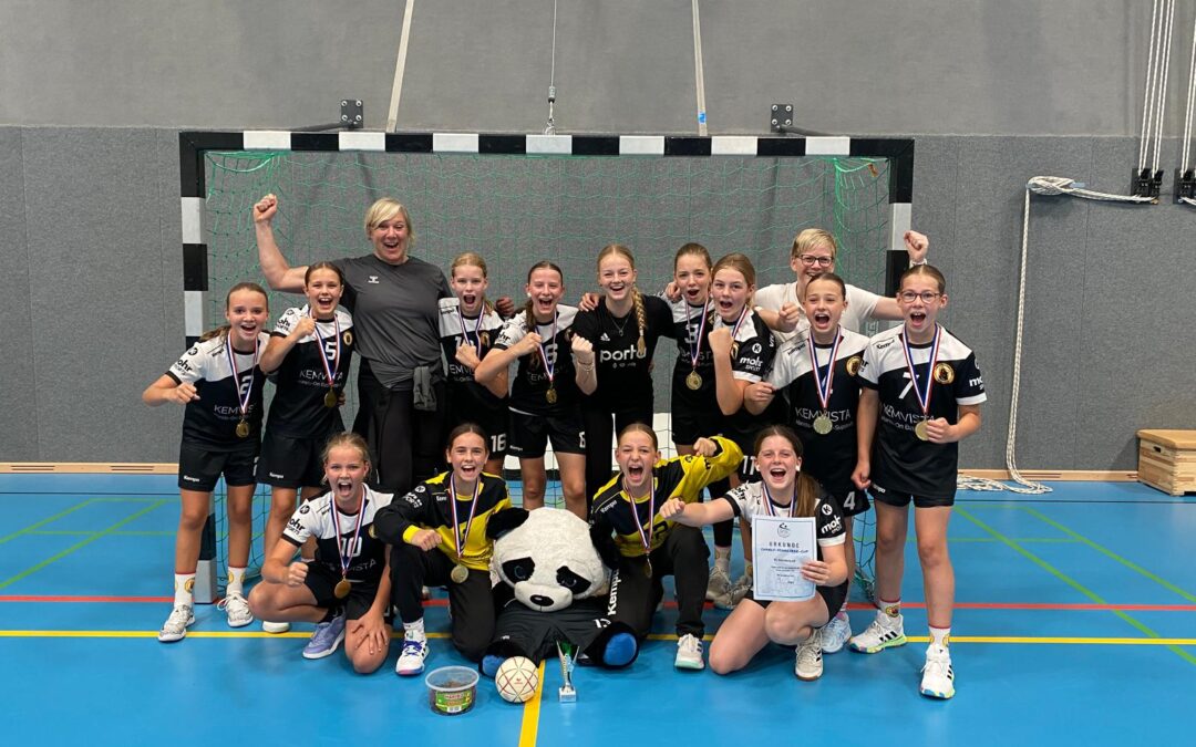 Weibliche D1 gewinnt Charly-Schreiber-Cup in Lüneburg